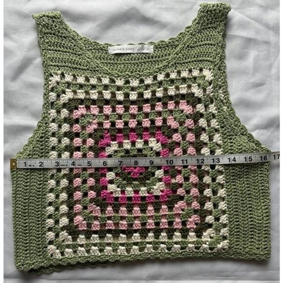 Altar’d State Crochet Granny Square Crop Tank – Women’s L - Picture 4 of 11
